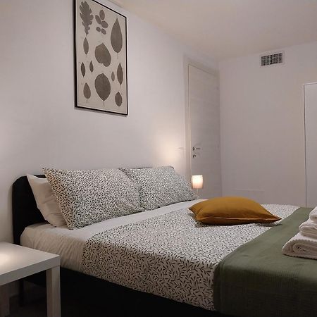 Residence La Vela 2 Rzym Zewnętrze zdjęcie